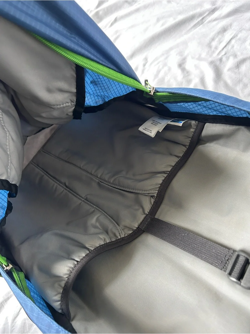 The North Face Blue & Green Men's Outdoor Backpack